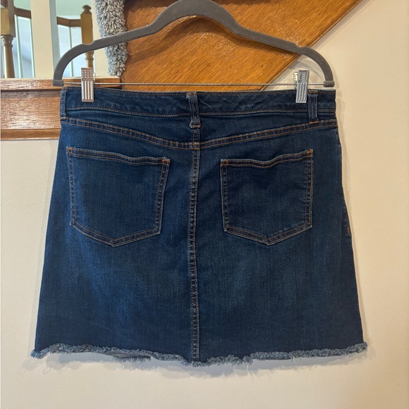 Universal Thread Blue Denim Women's Skirt - Picture 4 of 6